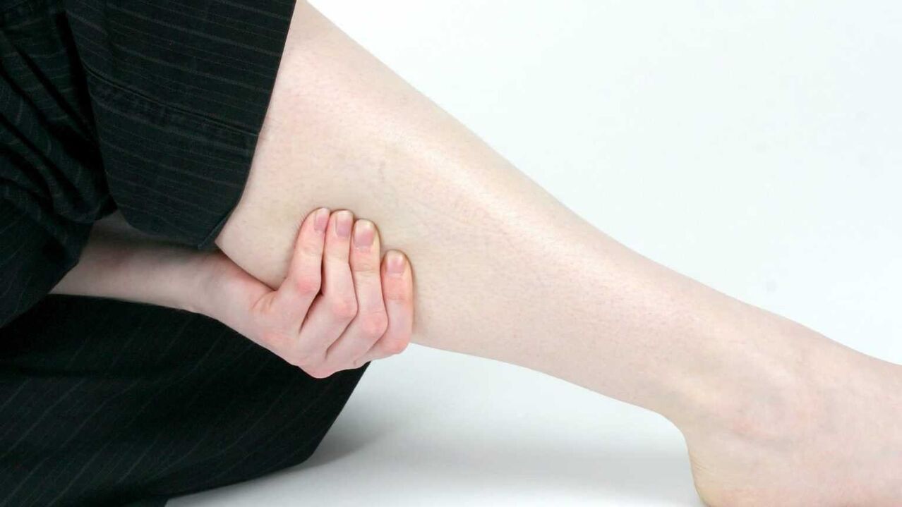 Heaviness in the legs with varicose veins